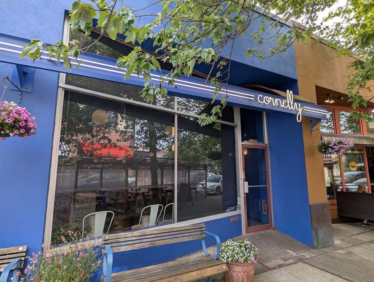 Cornelly Queen Anne — photo 1