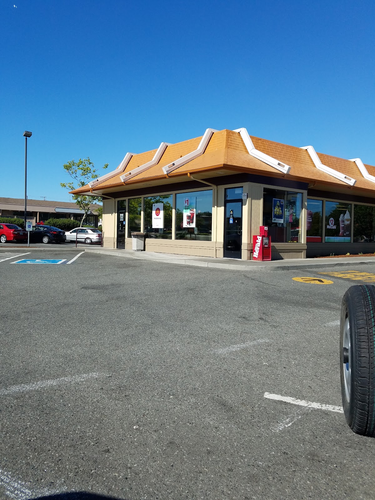 McDonald's — photo 1